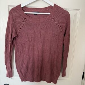 American Eagle Outfitters Mauve Crew Neck Sweater